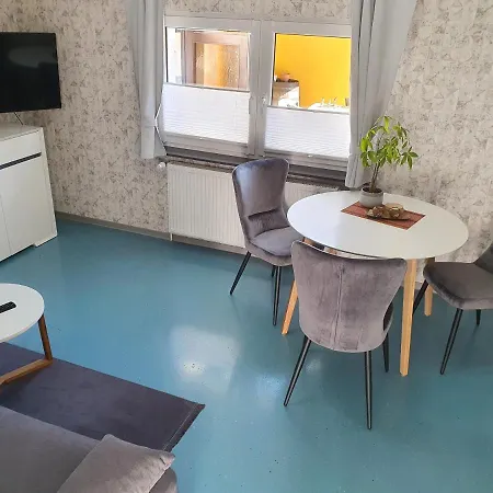 Uebernachtung An Der A2 Apartman