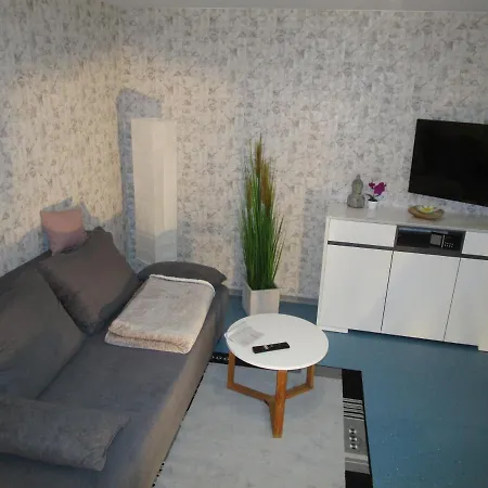Apartment Uebernachtung An Der A2 Braunschweig